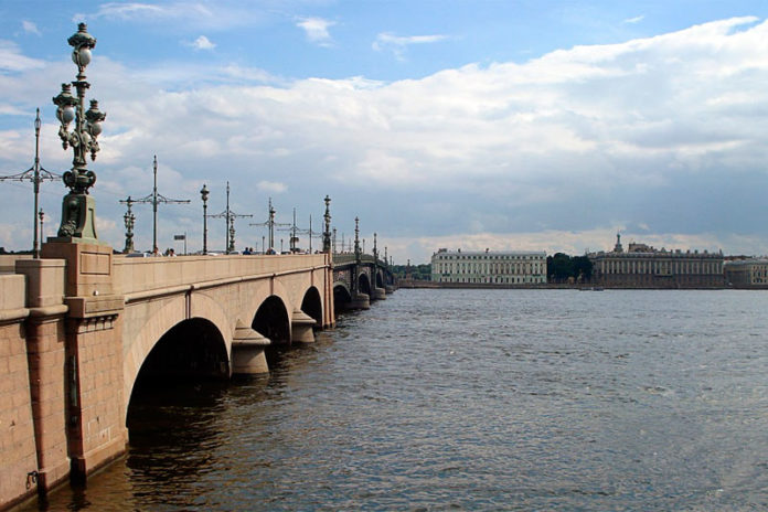 троицкий-мост Троицкий мост